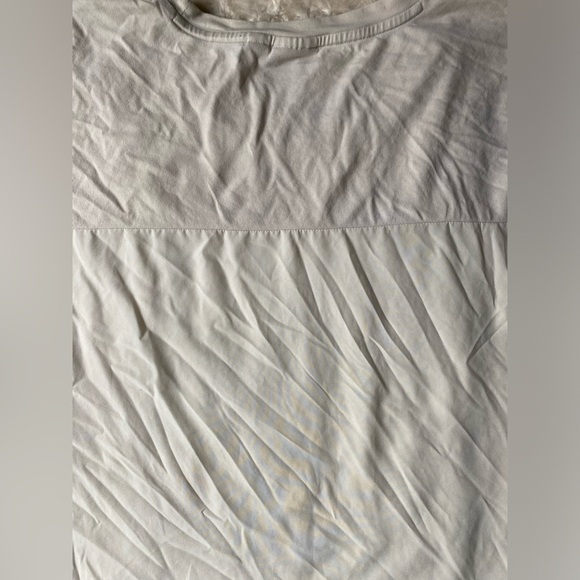 Puma Evo Seasonal Women’s Birch Cream dryCELL T-Shirt | SIZE: M - Picture 5 of 11